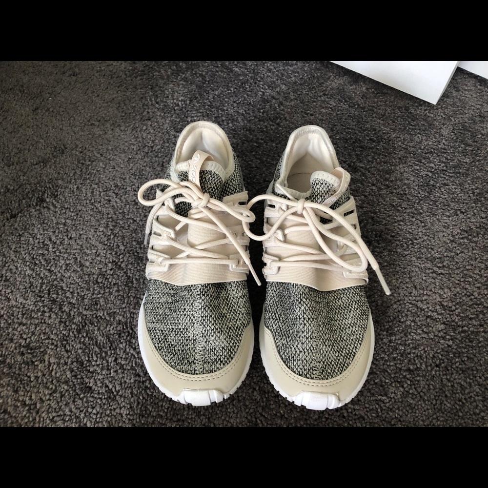 Adidas tubular doom sneakers no sock